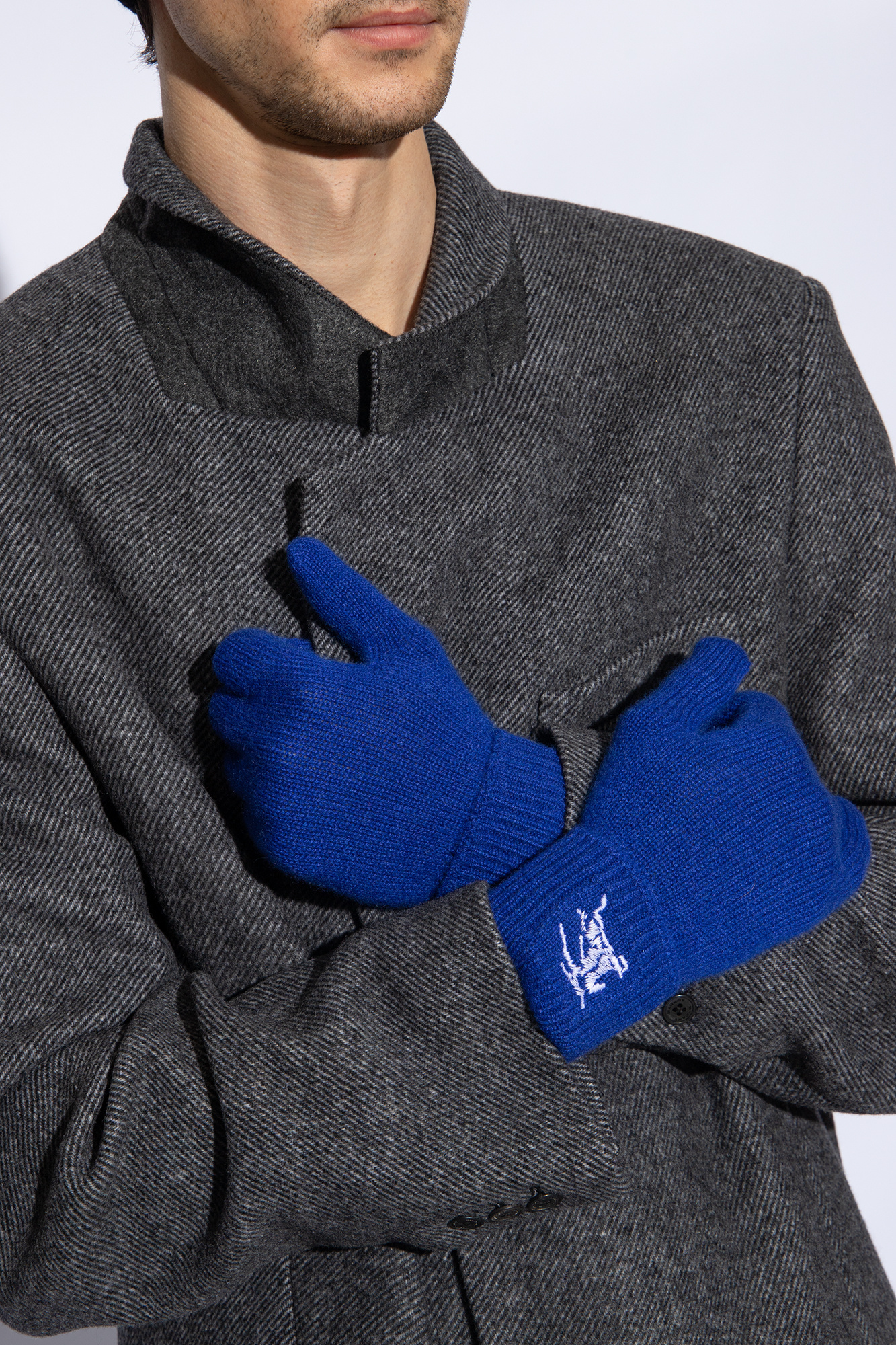 Burberry gloves blue online